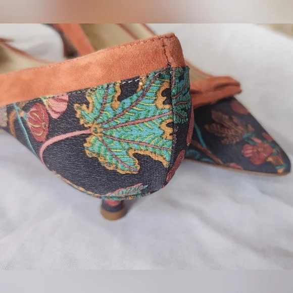 Butter Foliage Kitten Heels Sz 10 - Picture 5 of 5